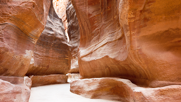 althuraya travel PETRA & WADI RUM